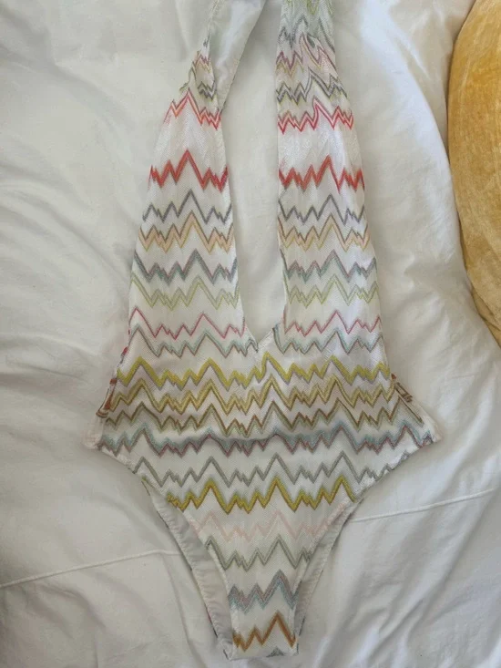 Missoni White Multi Zigzag Halter Plunge One-Piece Swimsuit - Picture 4 of 6